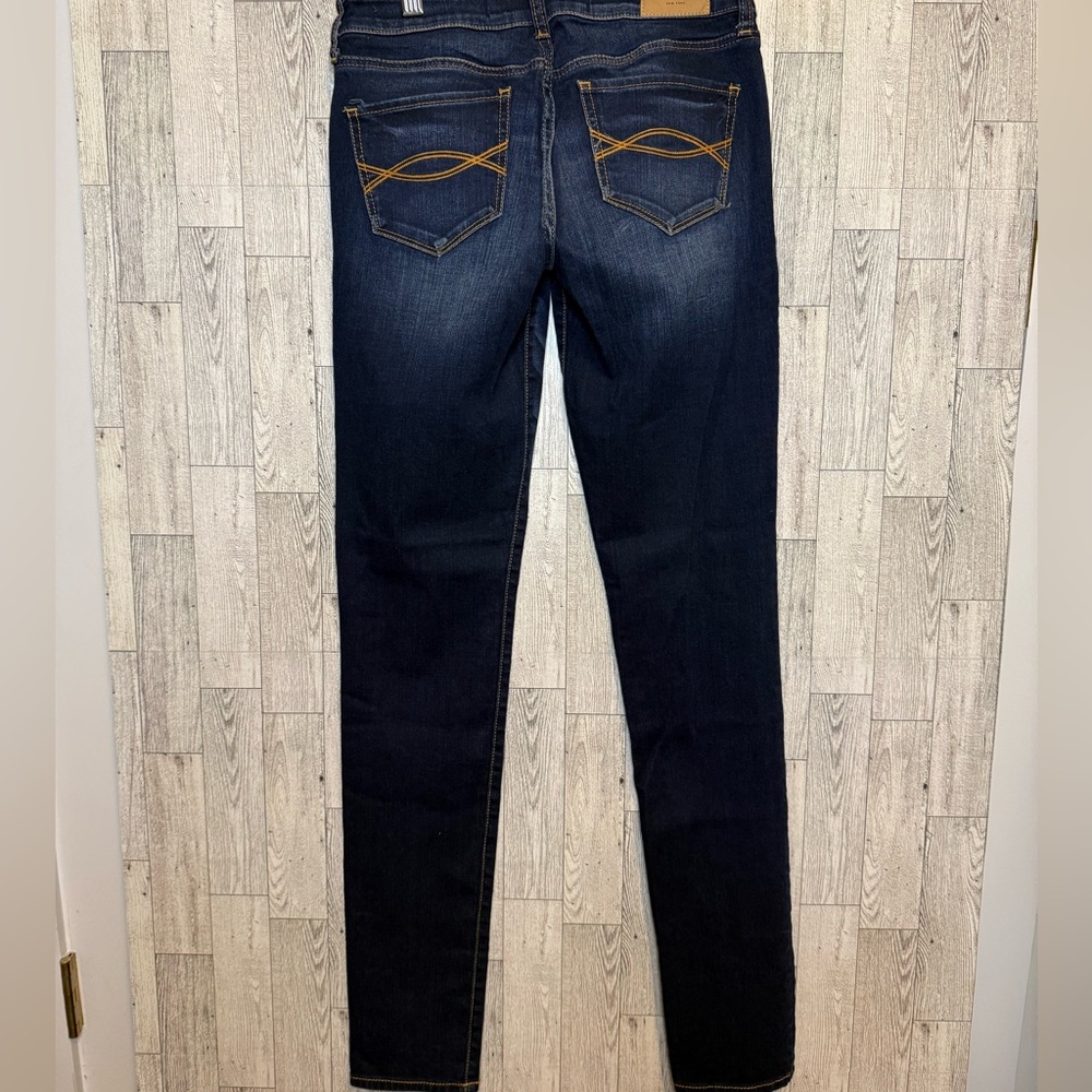 Abercrombie jeans size 25